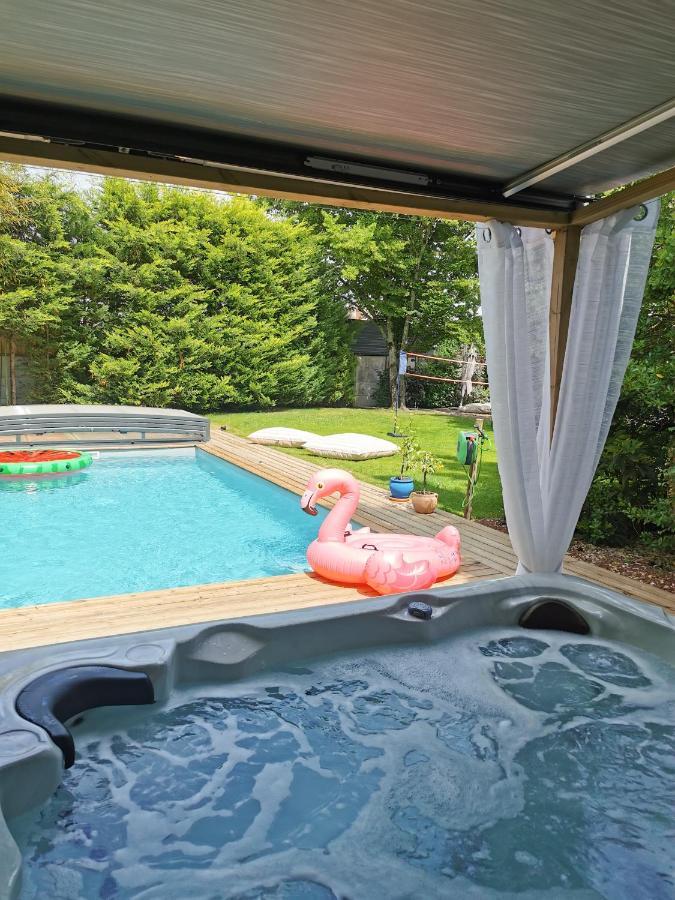 Villa Moya, Dependance Privee Piscine & Spa Шатонеф-сюр-Луар Екстер'єр фото